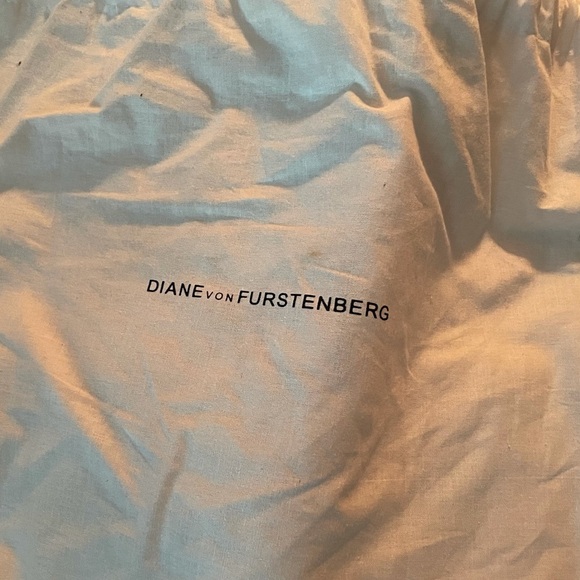 Diane Von Furstenberg Black Work Purse Tablet edgy rocker stud chic work travel - Picture 10 of 11